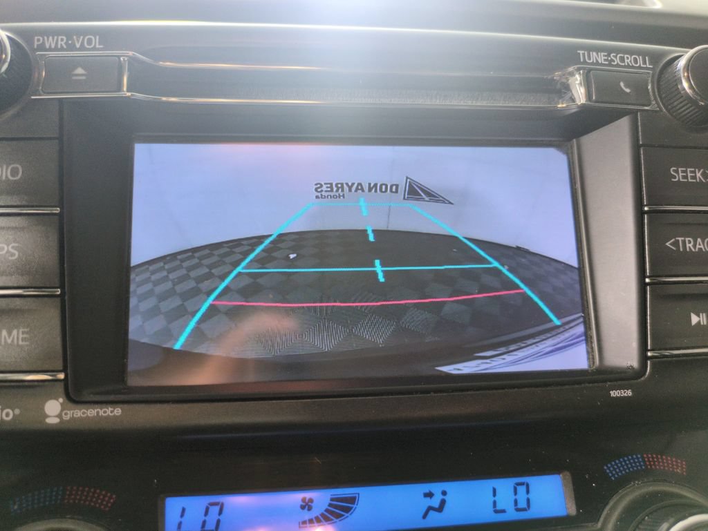 Used 2014 Toyota RAV4 XLE AWD/4WD image 20