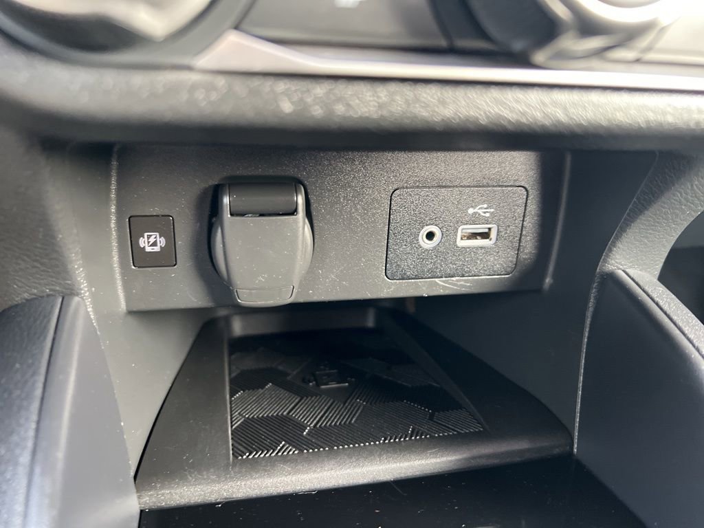 Certified 2023 Nissan Versa SV image 50