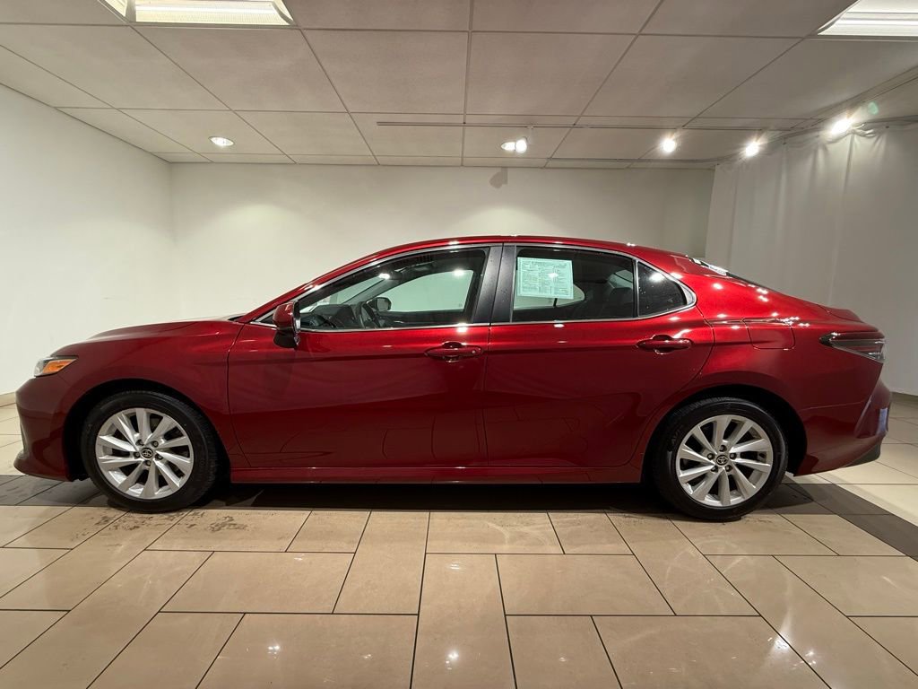 Certified 2022 Toyota Camry LE image 2