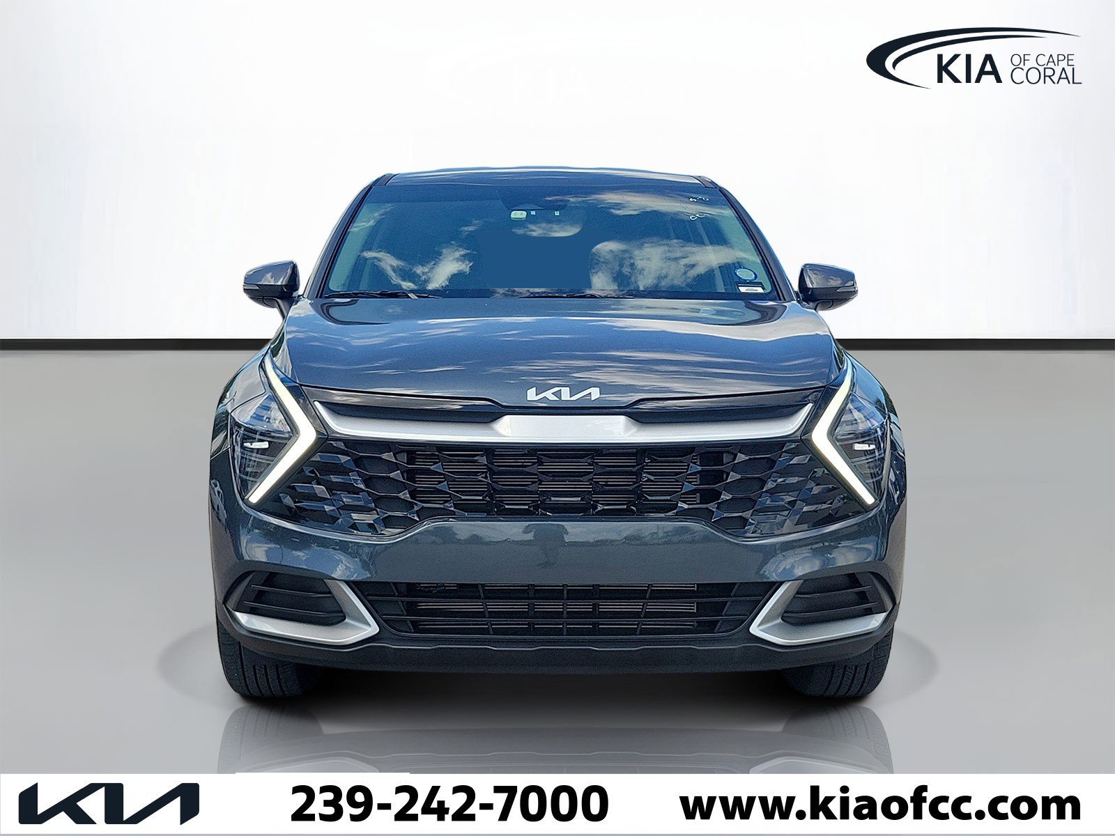 Certified 2024 Kia Sportage EX FWD image 2