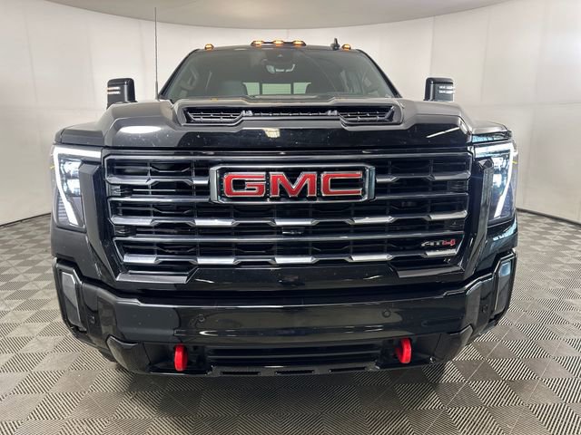 Used 2024 GMC Sierra 2500 AT4 w/ AT4 Premium Plus Package image 8