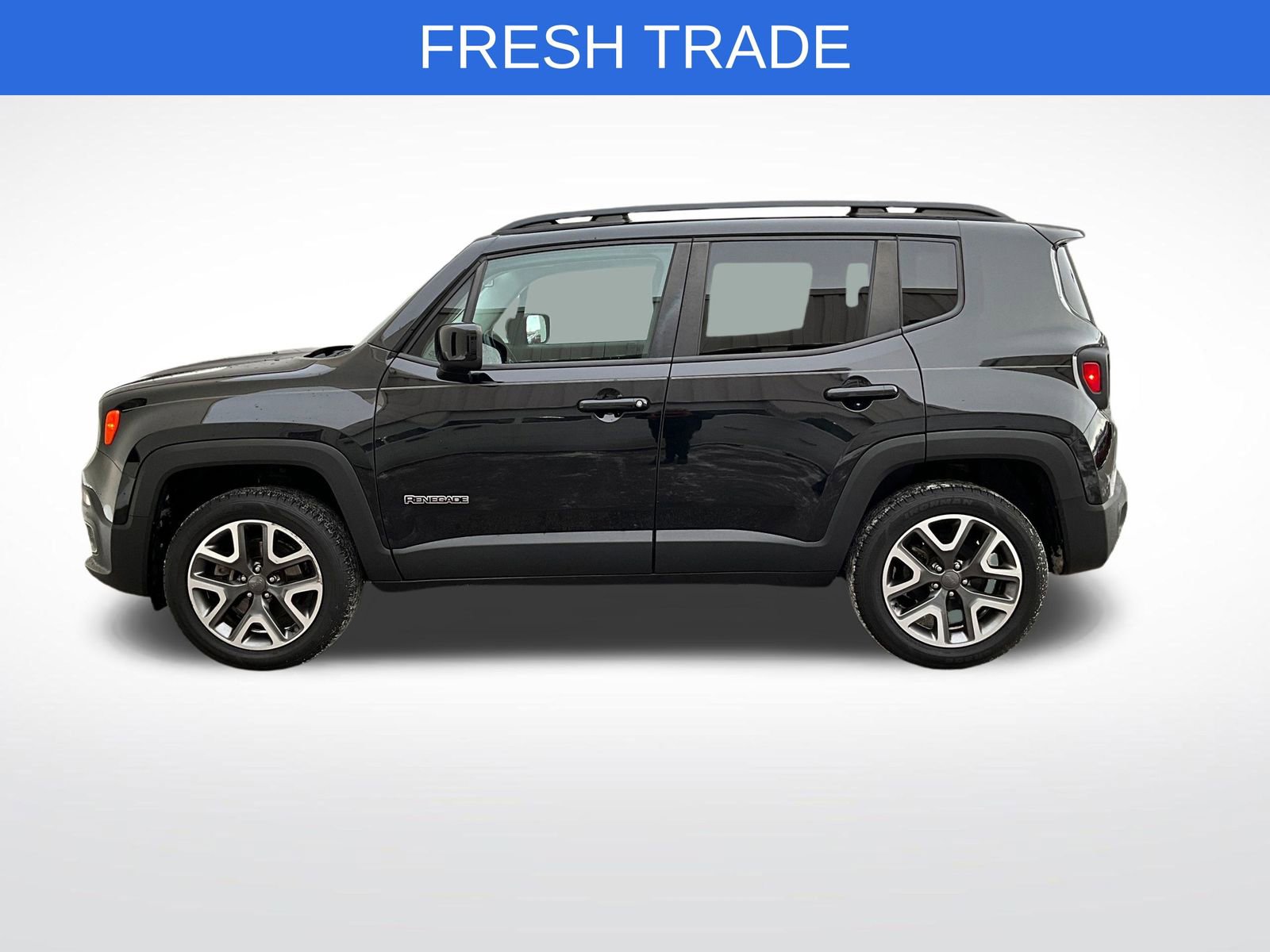 Used 2017 Jeep Renegade Latitude image 2