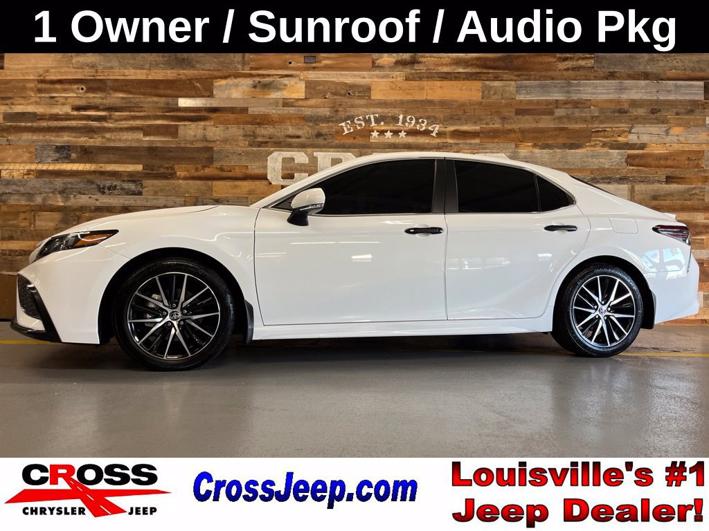 Used 2023 Toyota Camry SE w/ Audio Upgrade Package