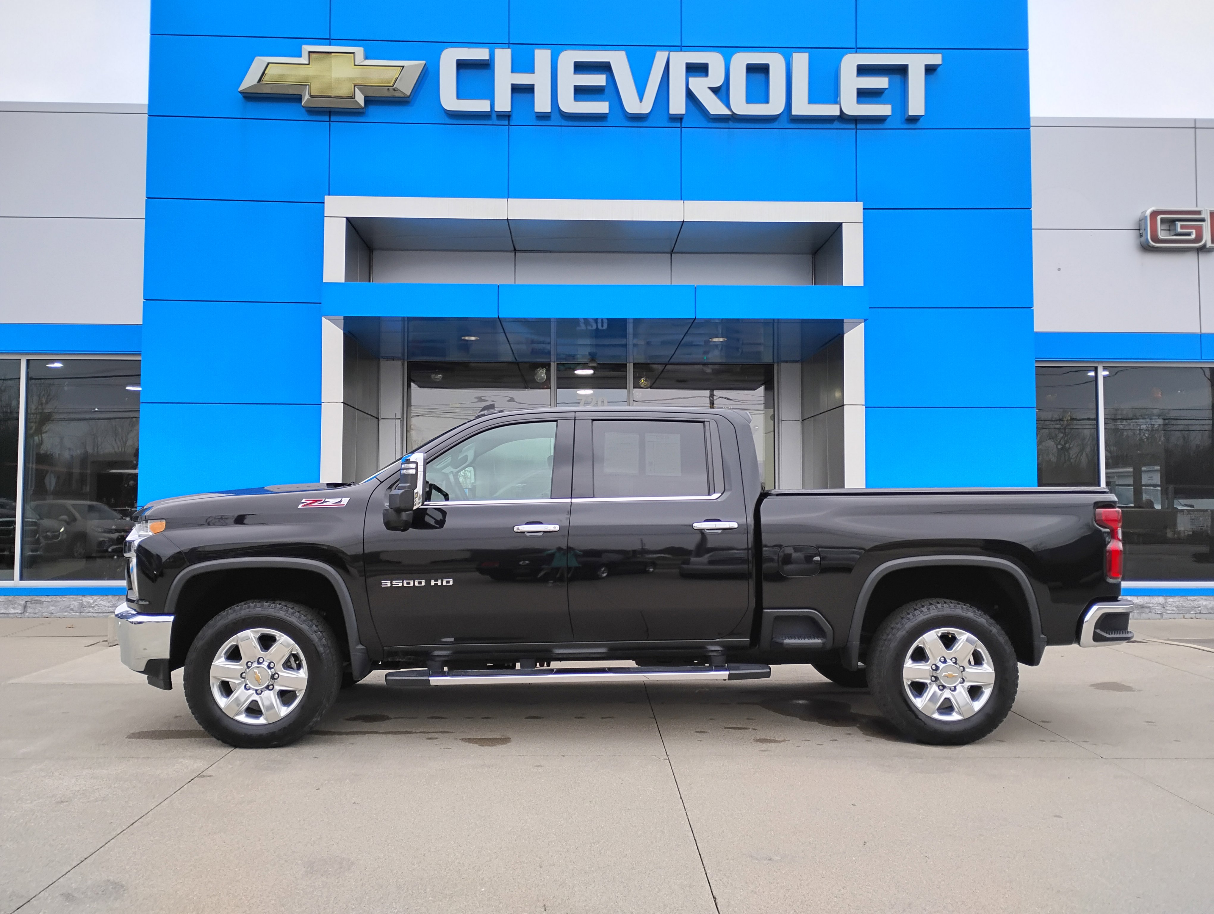 Used 2021 Chevrolet Silverado 3500 LTZ w/ LTZ Plus Package image 32