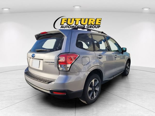 Used 2017 Subaru Forester 2.5i Premium w/ All-Weather Package image 3