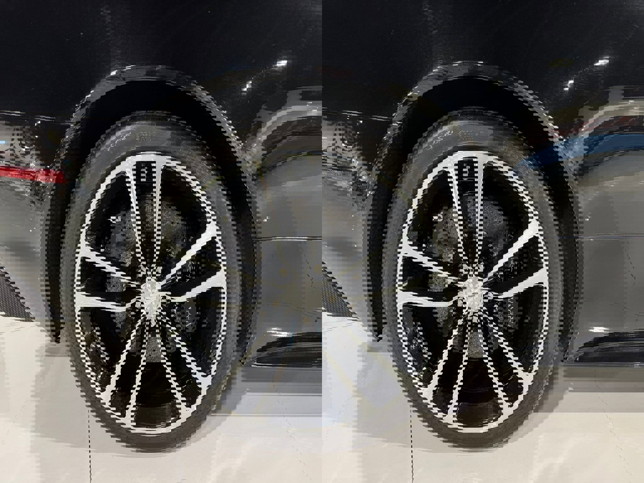 Used 2012 Aston Martin DBS Volante image 55