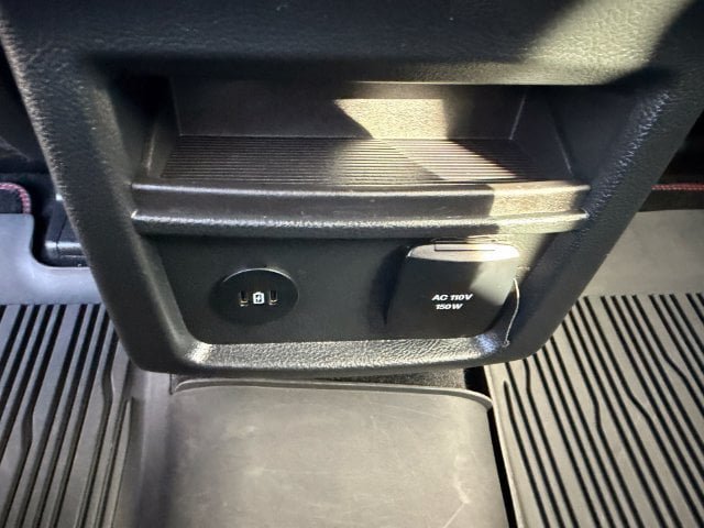 Used 2024 Ford Edge ST-Line AWD/4WD image 16
