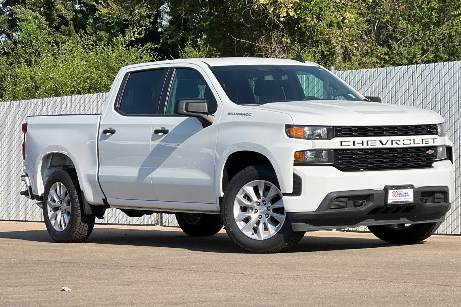 Used 2021 Chevrolet Silverado 1500 Custom RWD image 2