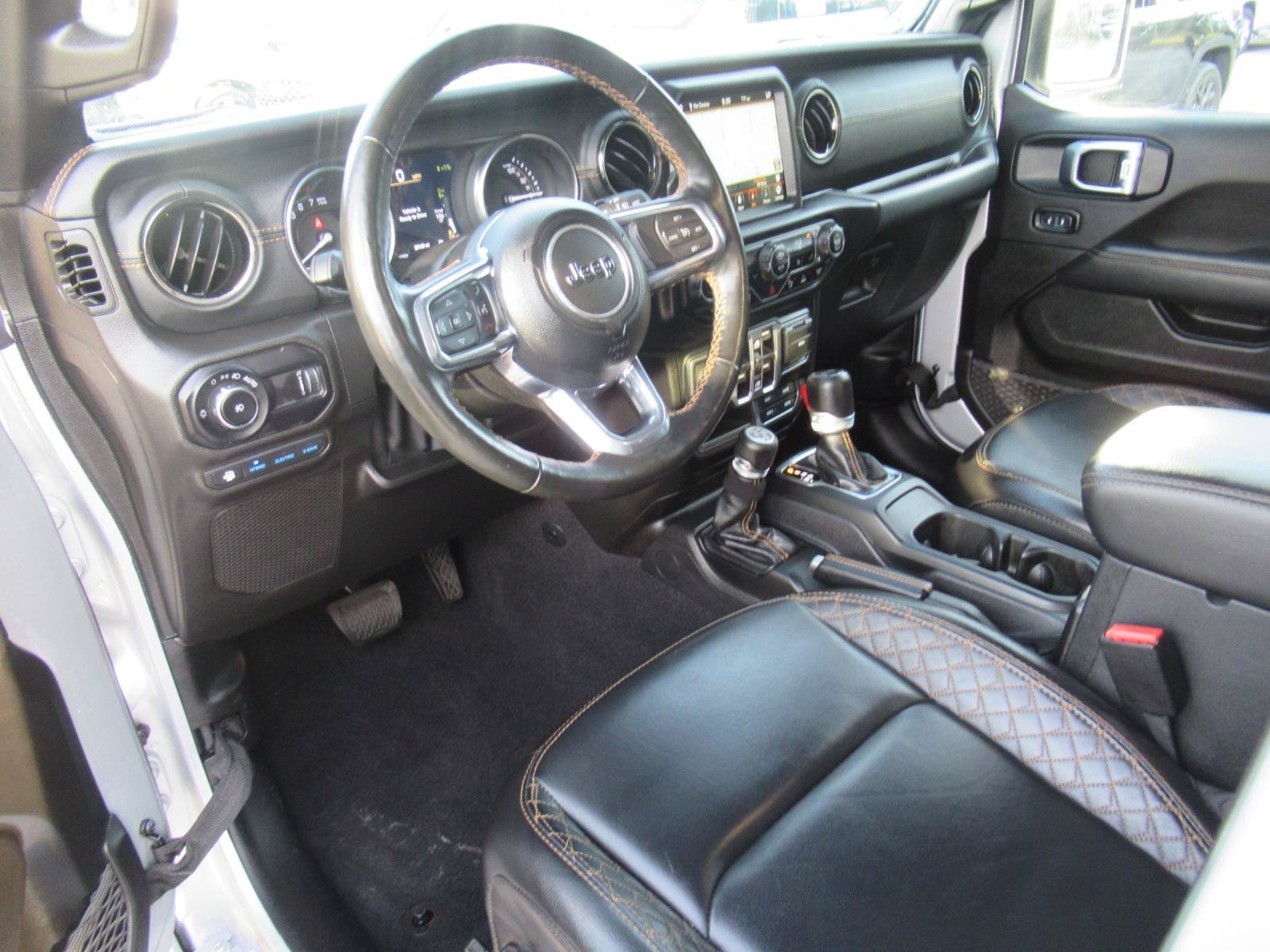 Certified 2023 Jeep Wrangler Unlimited Sahara AWD/4WD image 15