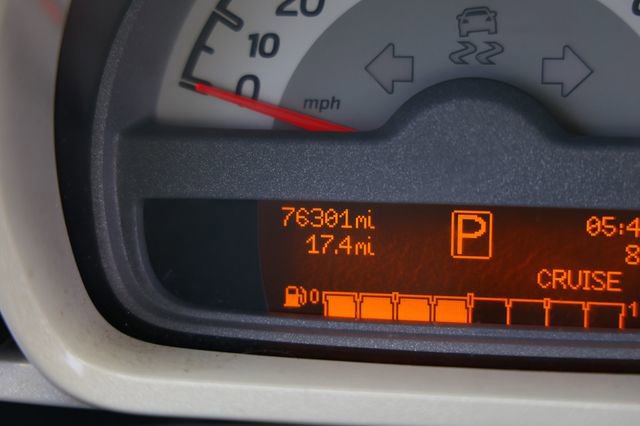 Used 2013 smart fortwo passion w/ Cruise Control Pkg image 35