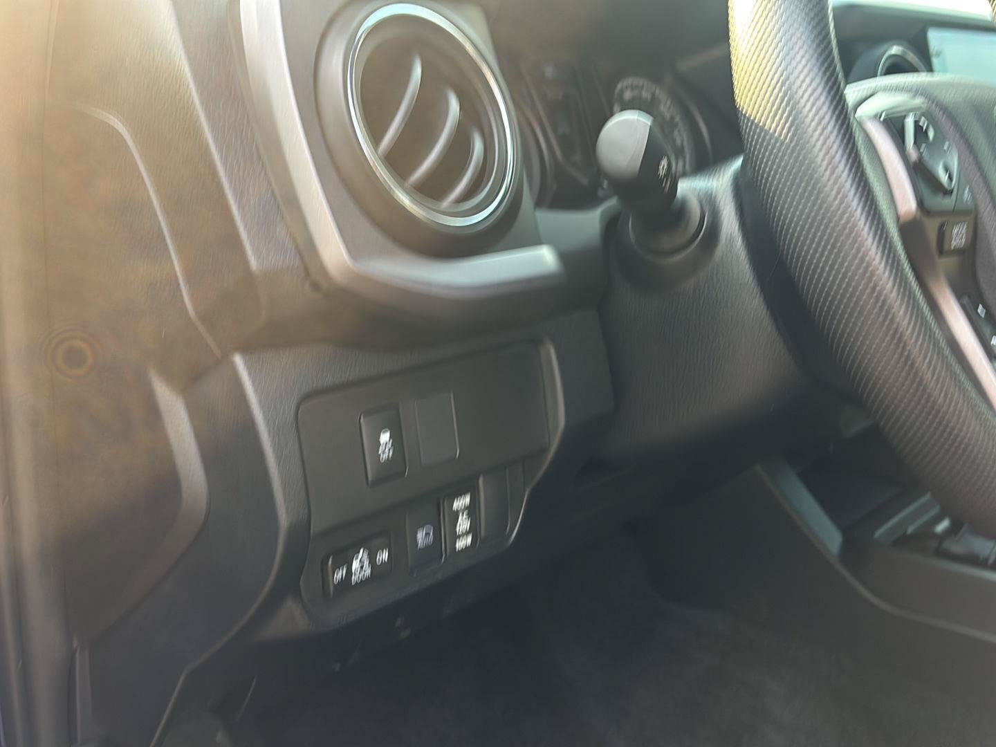 Used 2023 Toyota Tacoma TRD Sport w/ Black Out Package (TMS) AWD/4WD image 27