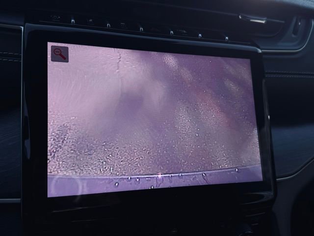 Used 2022 Jeep Grand Cherokee Altitude image 34