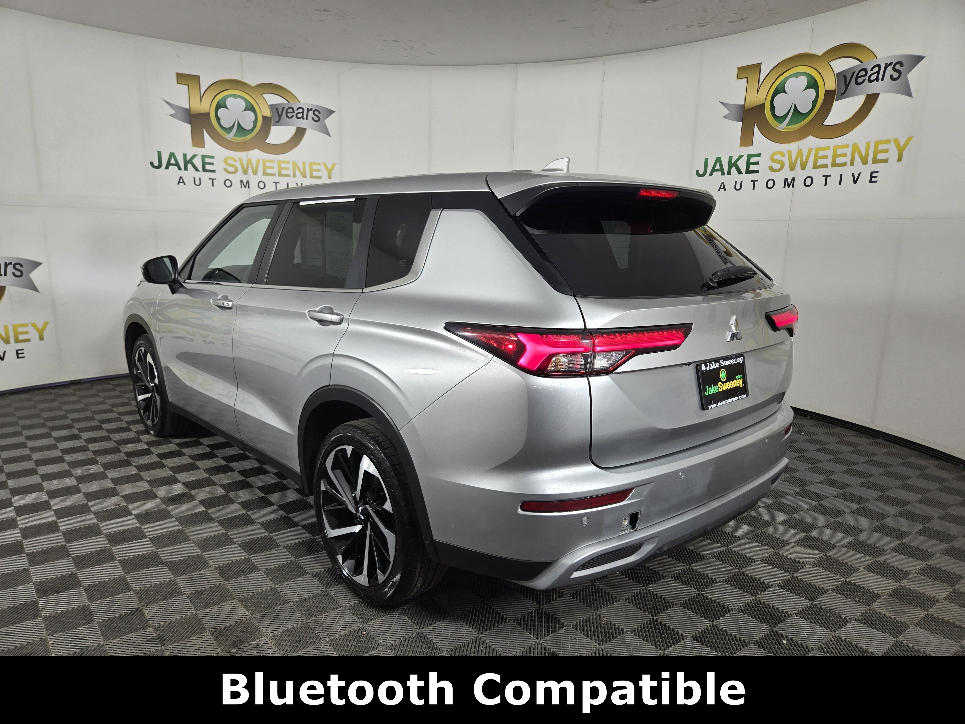 Used 2024 Mitsubishi Outlander SE AWD/4WD image 6