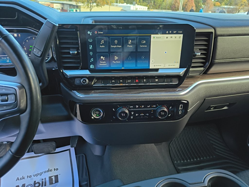 Used 2024 Chevrolet Silverado 1500 LT AWD/4WD image 17