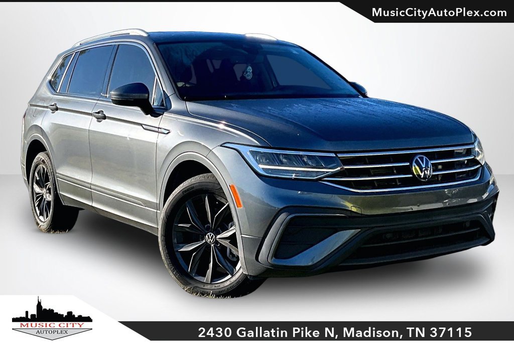 Used 2024 Volkswagen Tiguan SE