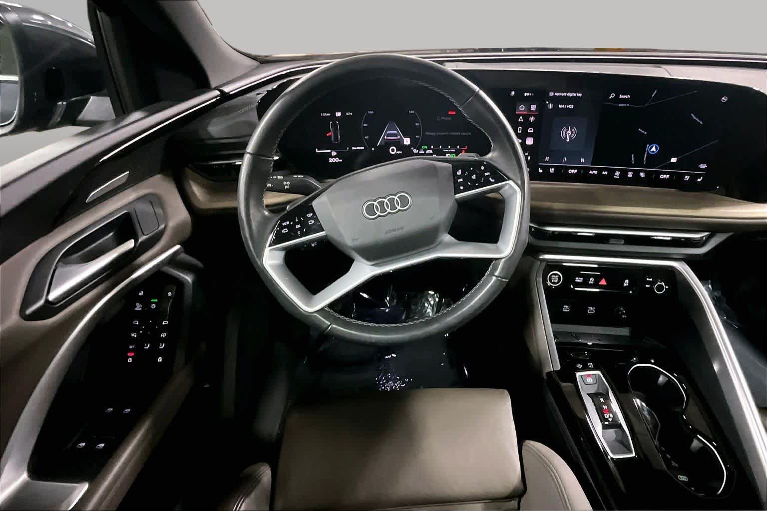 Used 2025 Audi Q5 Premium Plus AWD/4WD image 6