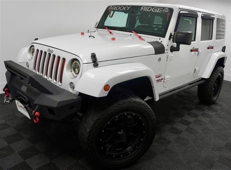 Used 2016 Jeep Wrangler Unlimited Sahara w/ Max Tow Package image 2