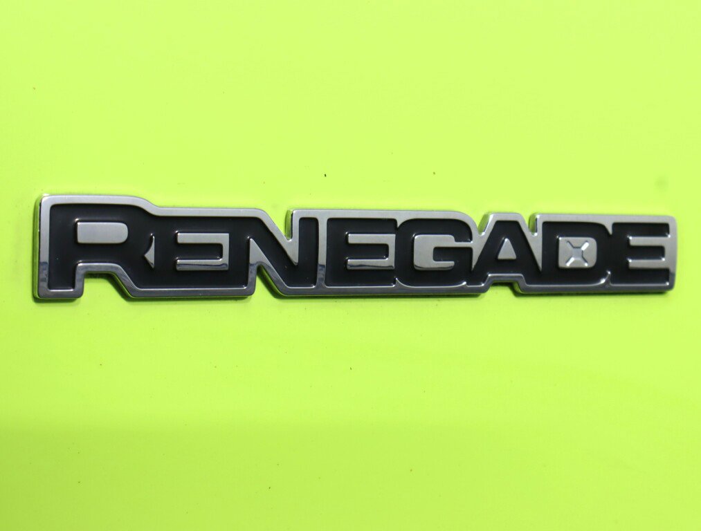 Used 2017 Jeep Renegade Sport w/ Power & Air Group image 32