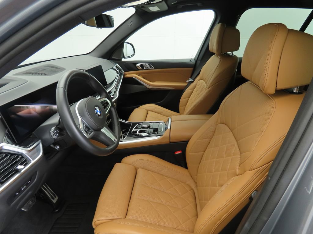 Certified 2024 BMW X5 xDrive40i w/ M Sport Package image 20