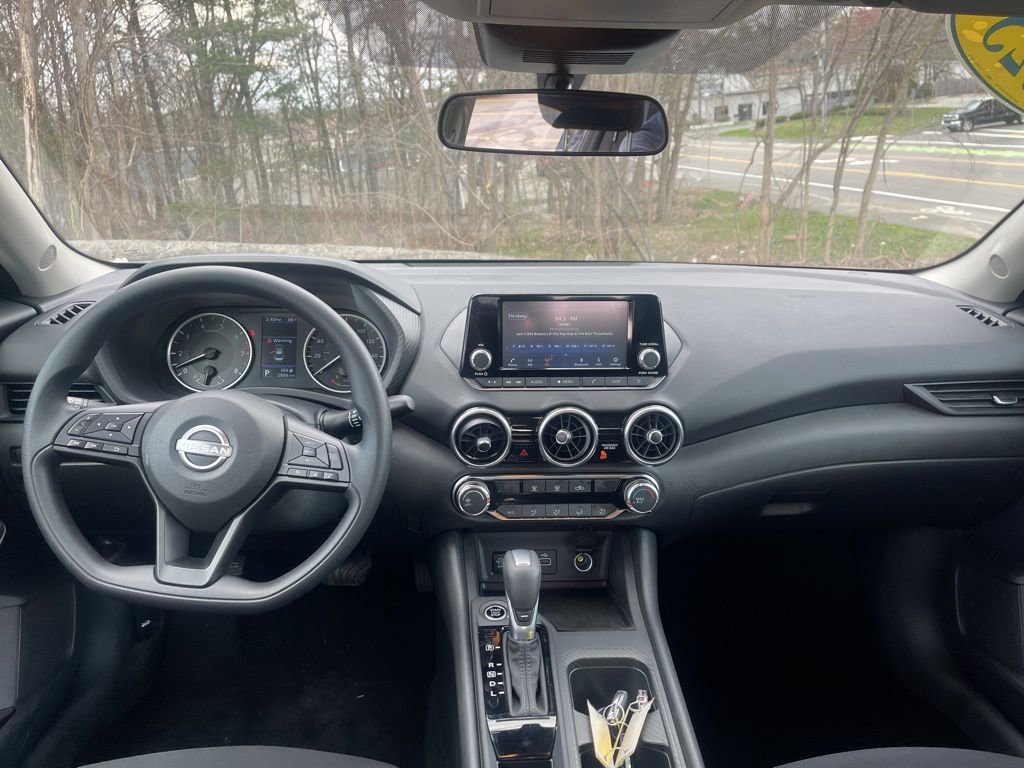 Certified 2025 Nissan Sentra S image 25