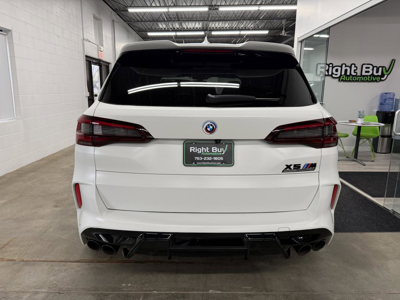 Used 2023 BMW X5 M w/ Competition Package AWD/4WD image 5