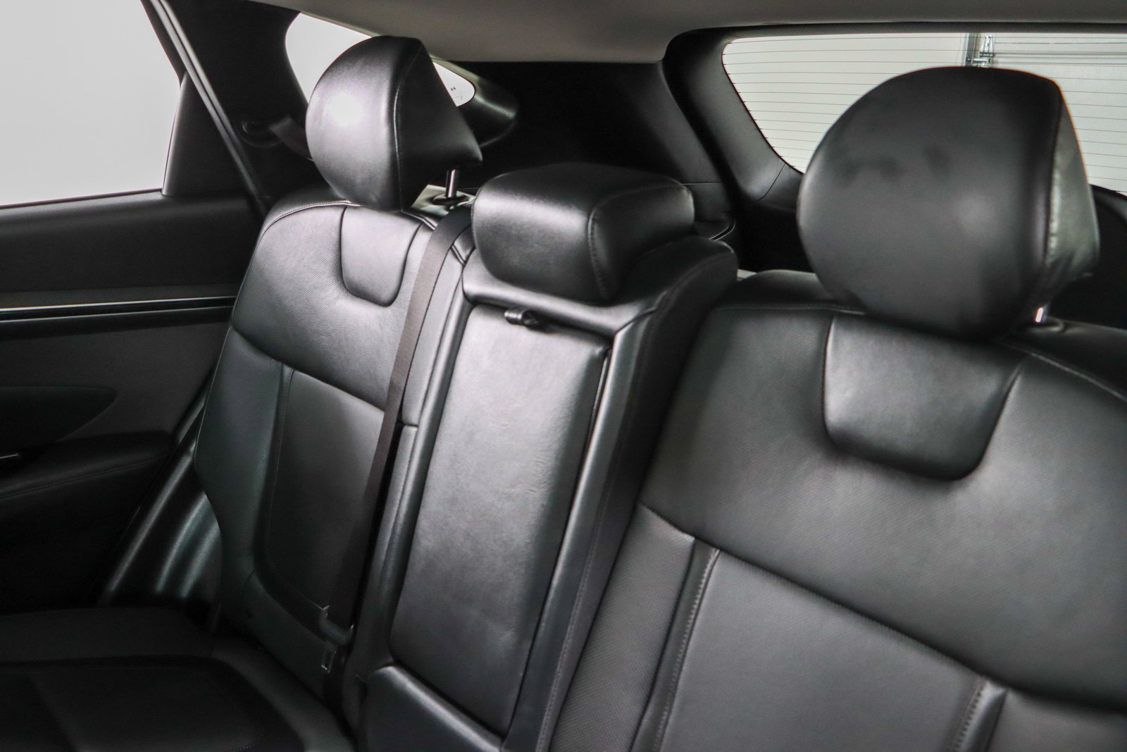 Used 2022 Hyundai Tucson Limited FWD image 26