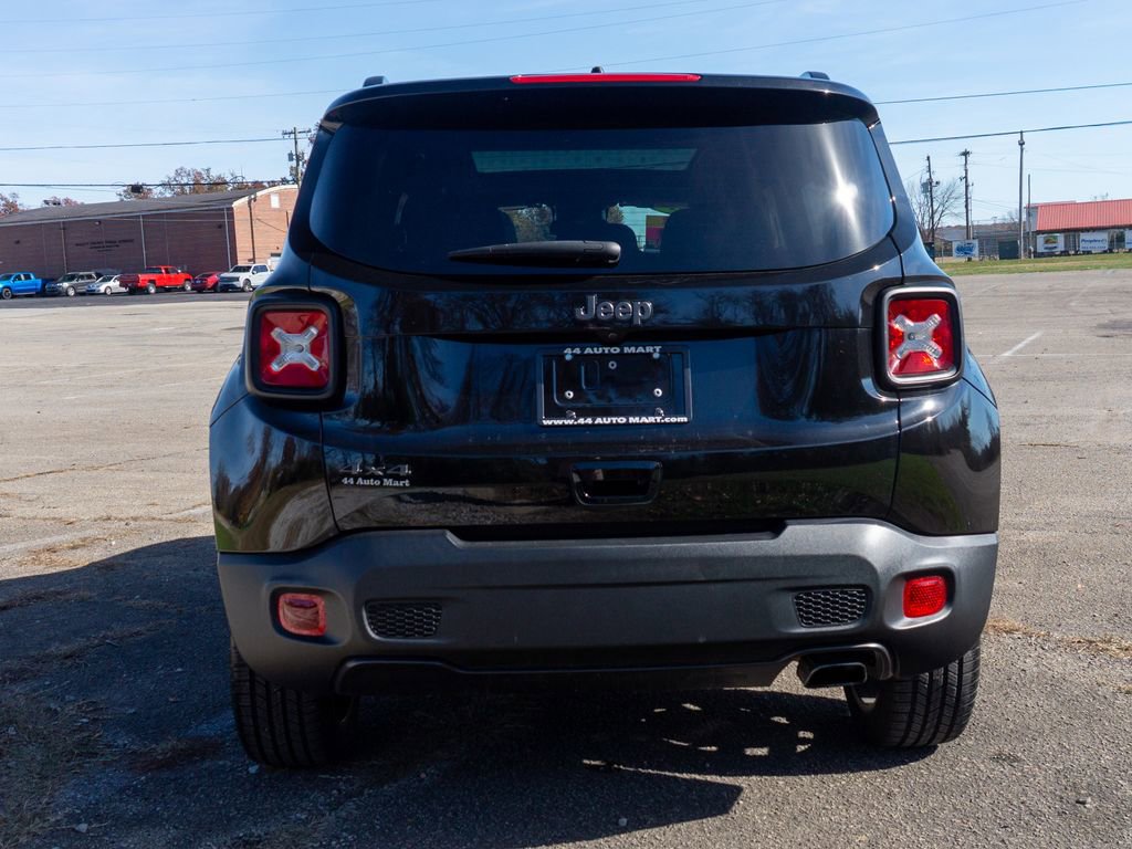 Used 2021 Jeep Renegade Latitude w/ Sun & Sound Group image 7