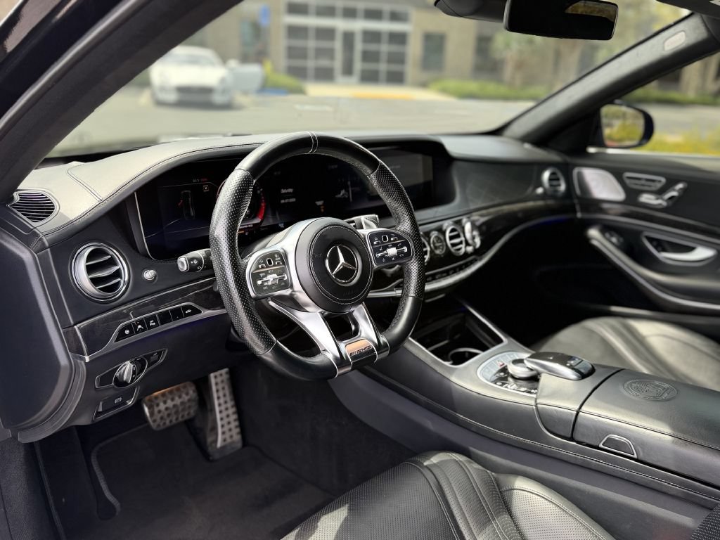 Used 2018 Mercedes-Benz S 63 AMG S 4MATIC Sedan image 16