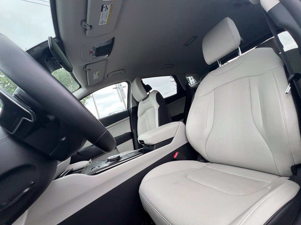 Certified 2026 Kia Sportage EX AWD/4WD image 16