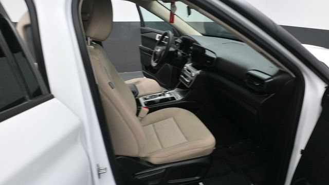 Used 2017 Volvo XC90 T6 Inscription w/ Vision Package AWD/4WD image 10