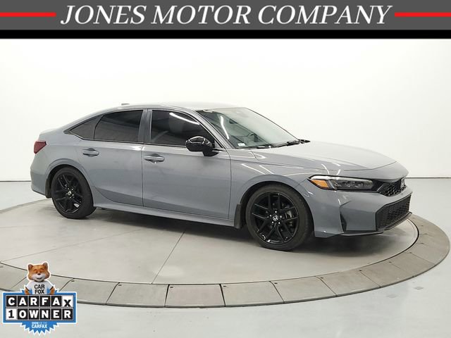 Used 2025 Honda Civic Sport image 1