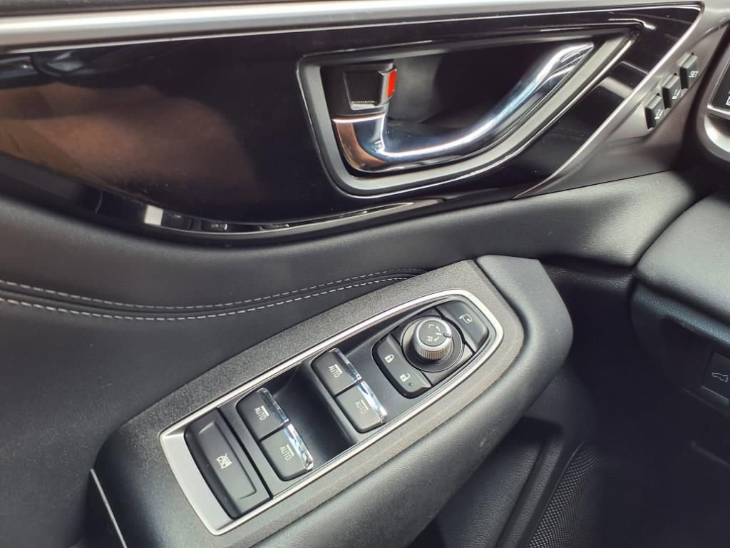 Used 2023 Subaru Outback Touring image 25