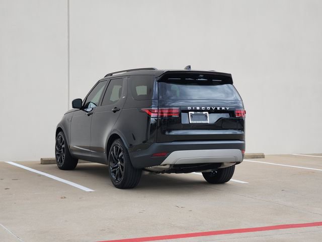 Used 2025 Land Rover Discovery S image 5