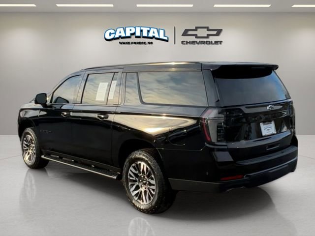 Used 2025 Chevrolet Suburban Z71 w/ Comfort Package image 3