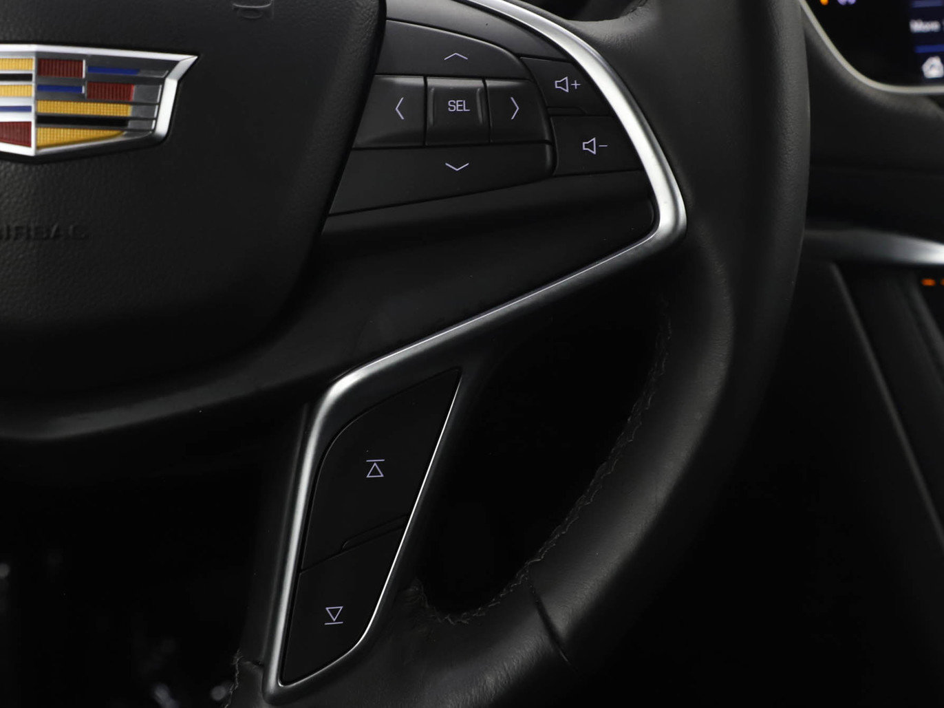 Used 2025 Cadillac XT5 Luxury image 26