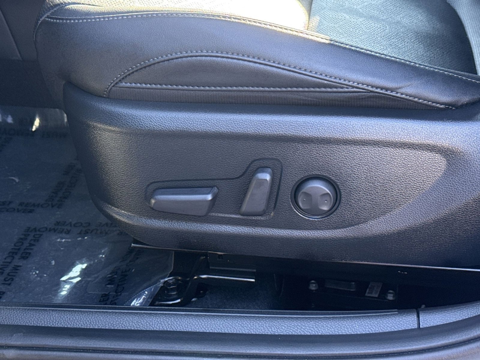 Used 2024 Kia Seltos EX image 14