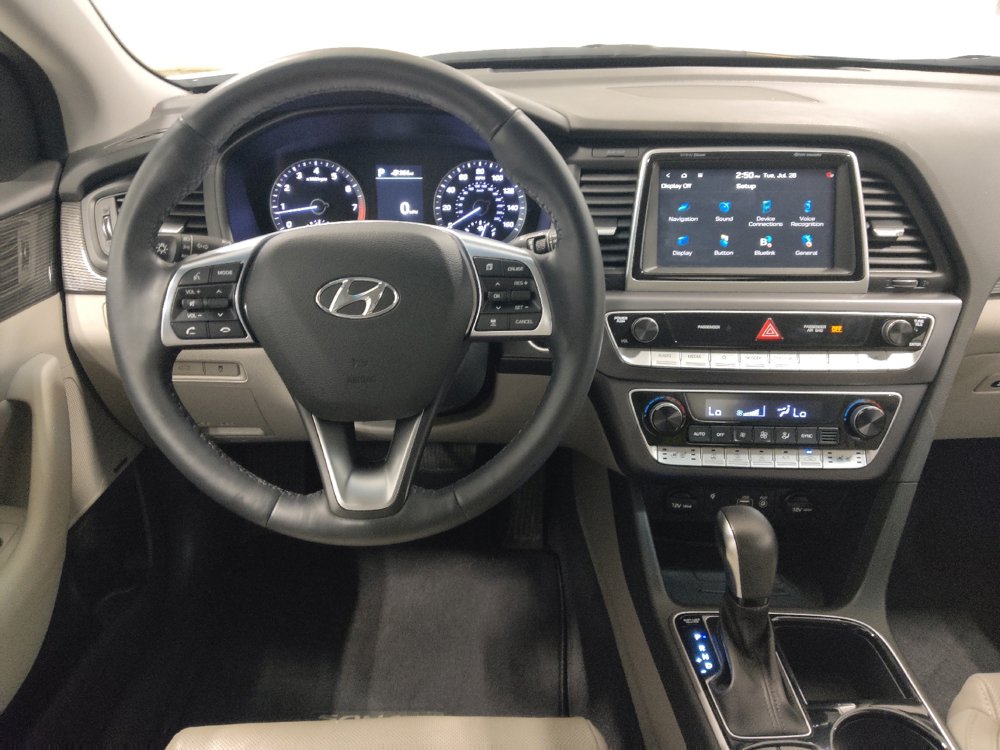 Used 2018 Hyundai Sonata Limited w/ Limited Ultimate Package 03 FWD image 22