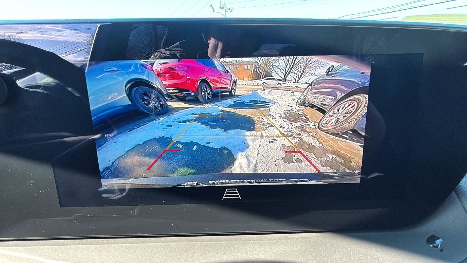 Used 2024 Buick Encore GX Sport Touring w/ Experience Buick Package image 11