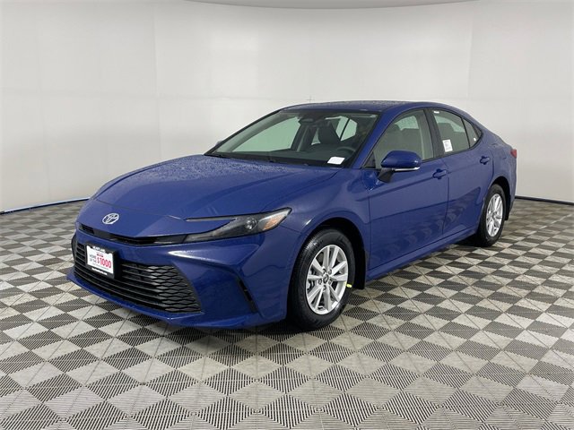 New 2026 Toyota Camry LE w/ Convenience Package