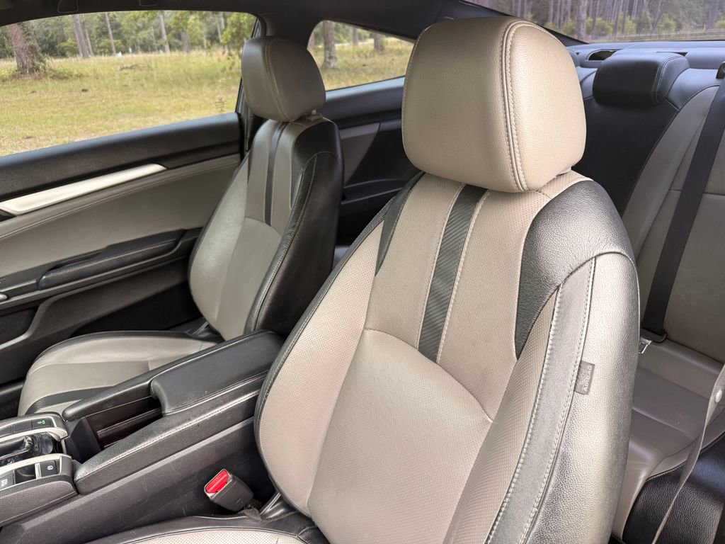Used 2017 Honda Civic EX-L image 12