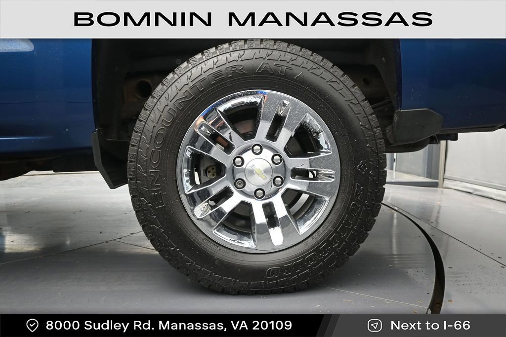 Used 2019 Chevrolet Silverado 1500 LT w/ All Star Edition AWD/4WD image 14