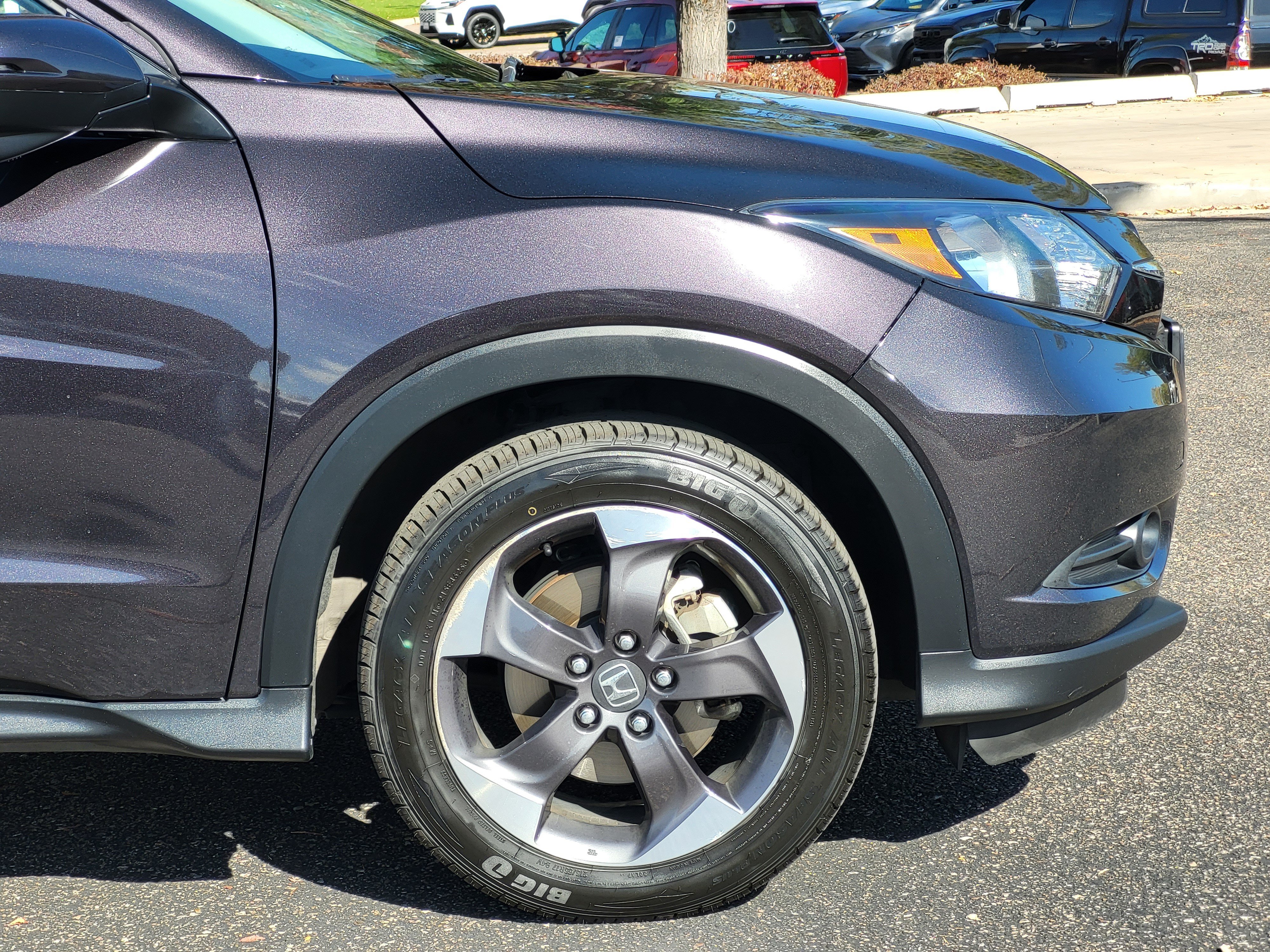 Used 2018 Honda HR-V EX-L image 7