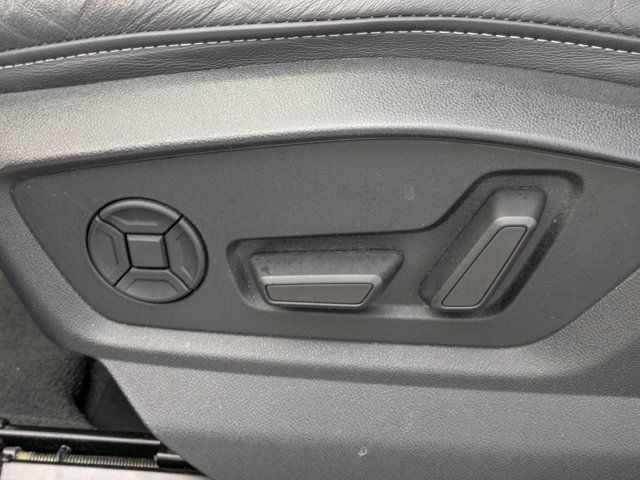 Used 2020 Audi Q8 Premium Plus w/ Premium Plus Package image 18