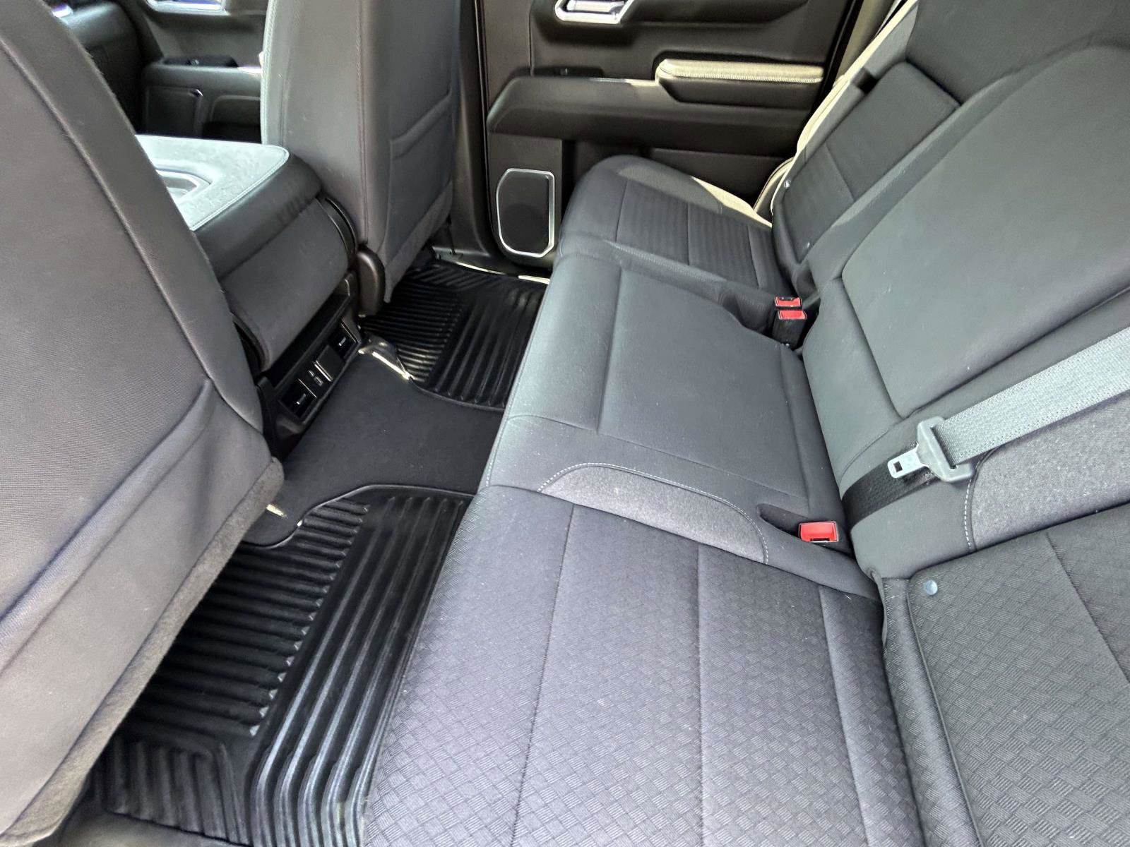 Used 2022 GMC Sierra 1500 Elevation image 11