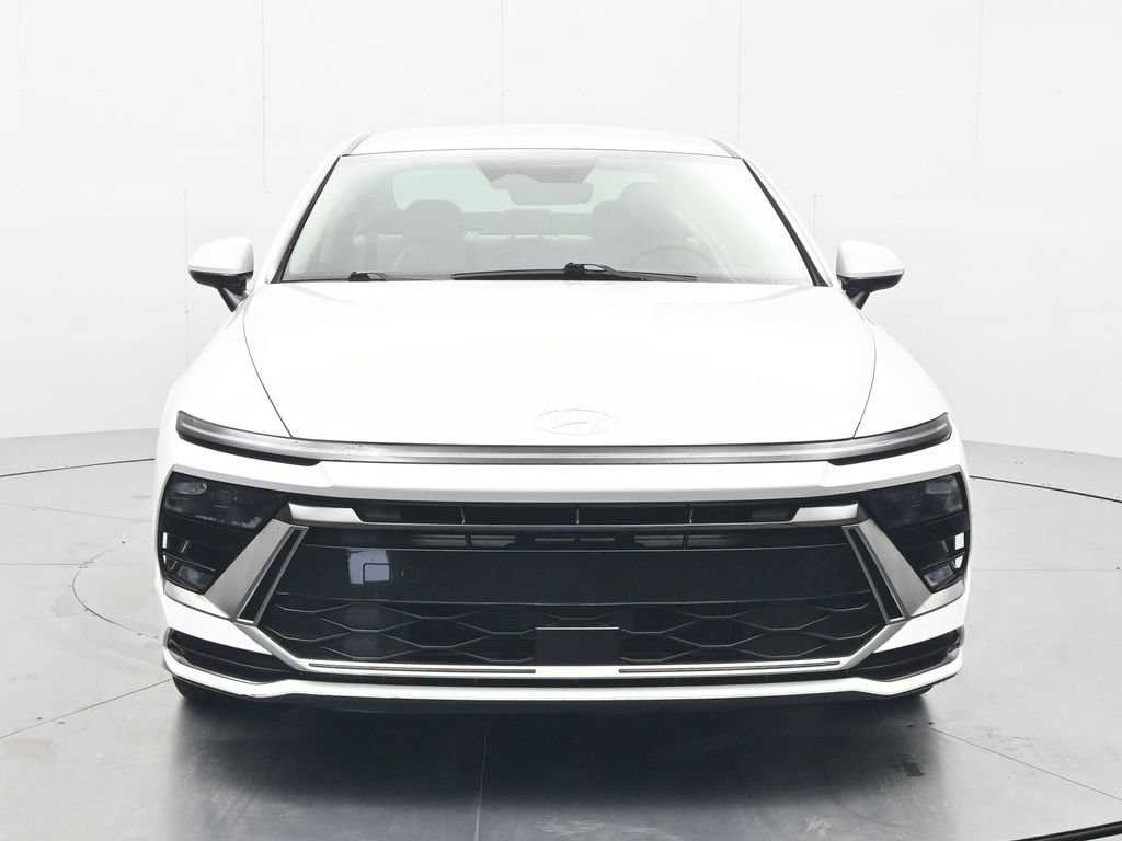 Used 2025 Hyundai Sonata SEL FWD image 2