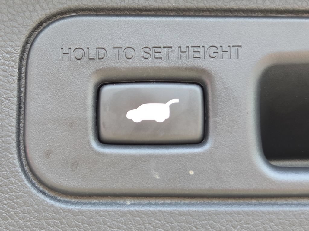 Certified 2023 Honda Pilot Touring image 26