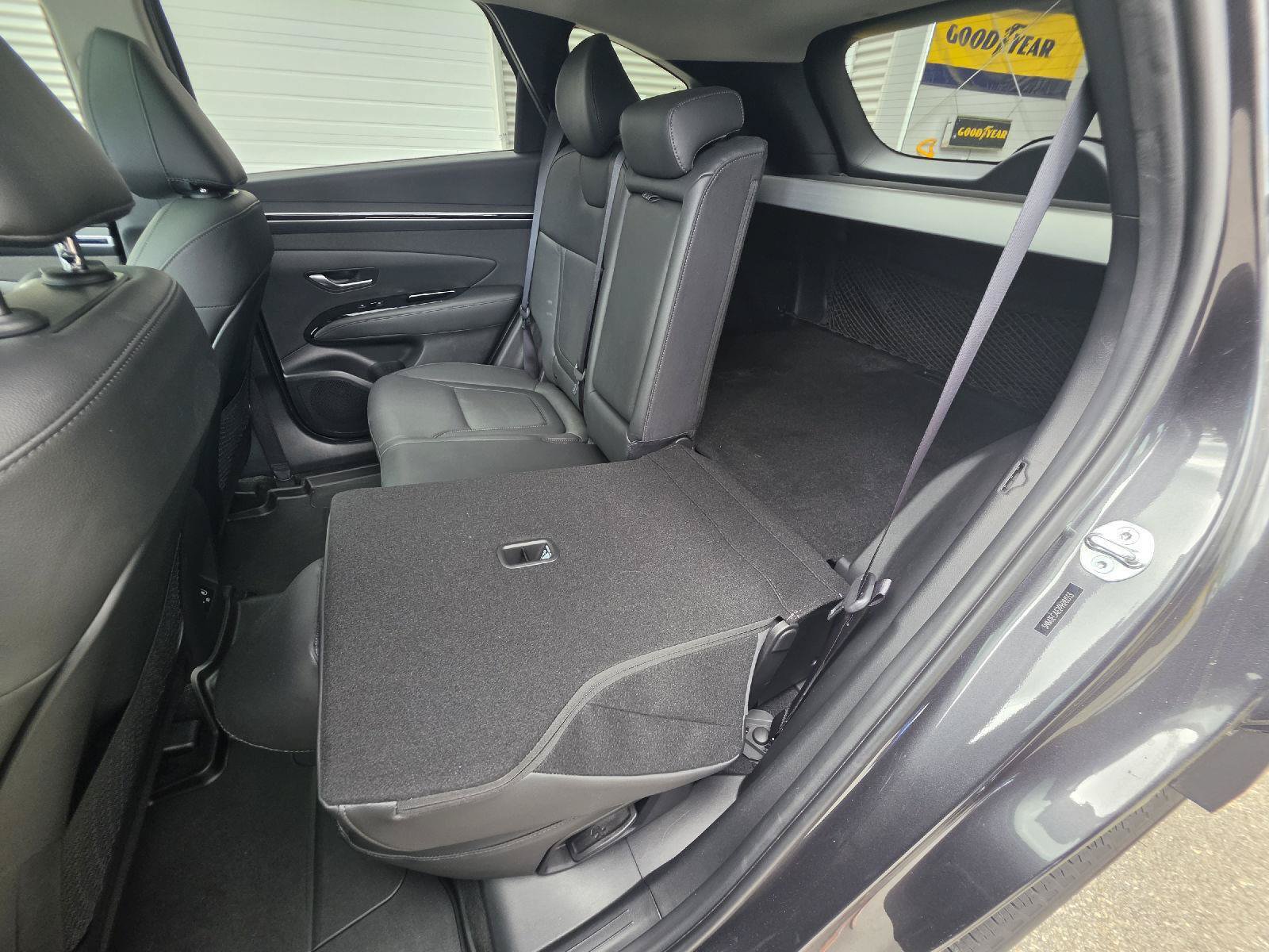 Used 2023 Hyundai Tucson Limited AWD/4WD image 20