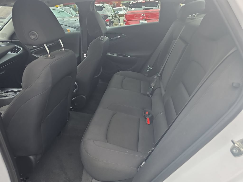 Used 2023 Chevrolet Malibu LT FWD image 22