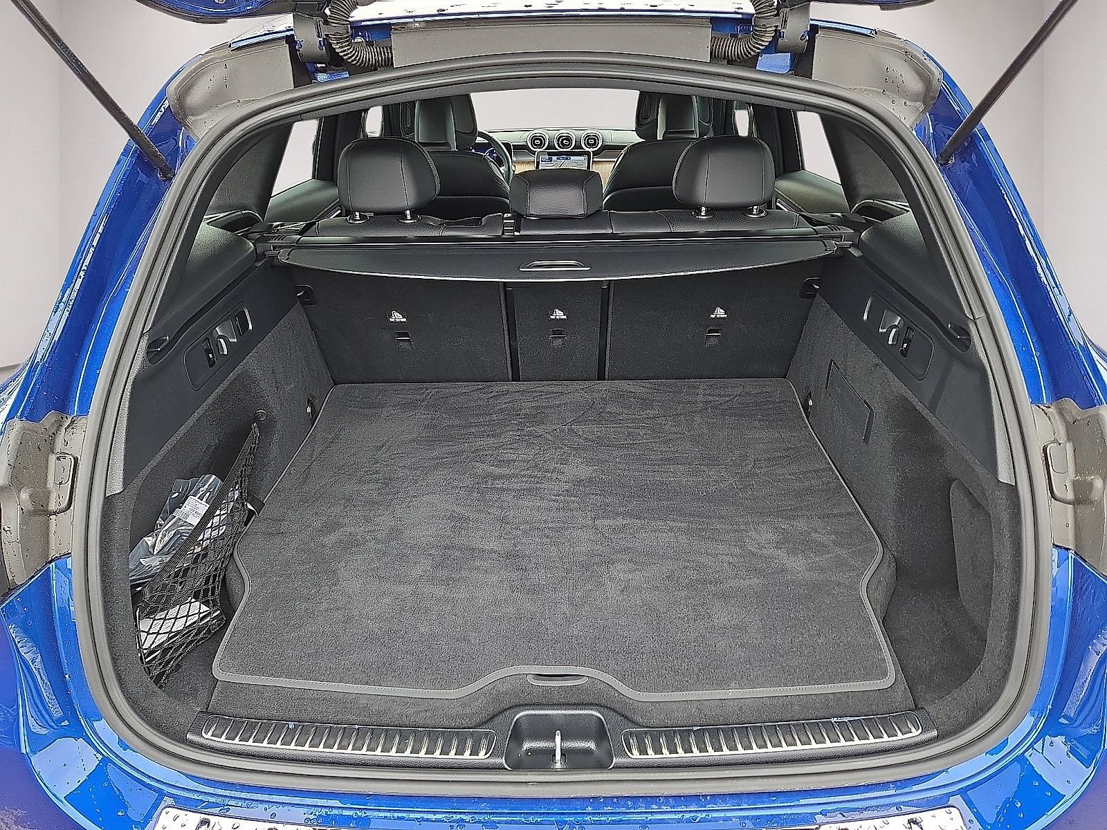 Used 2026 Mercedes-Benz GLC 350e 4MATIC w/ AMG Line image 14
