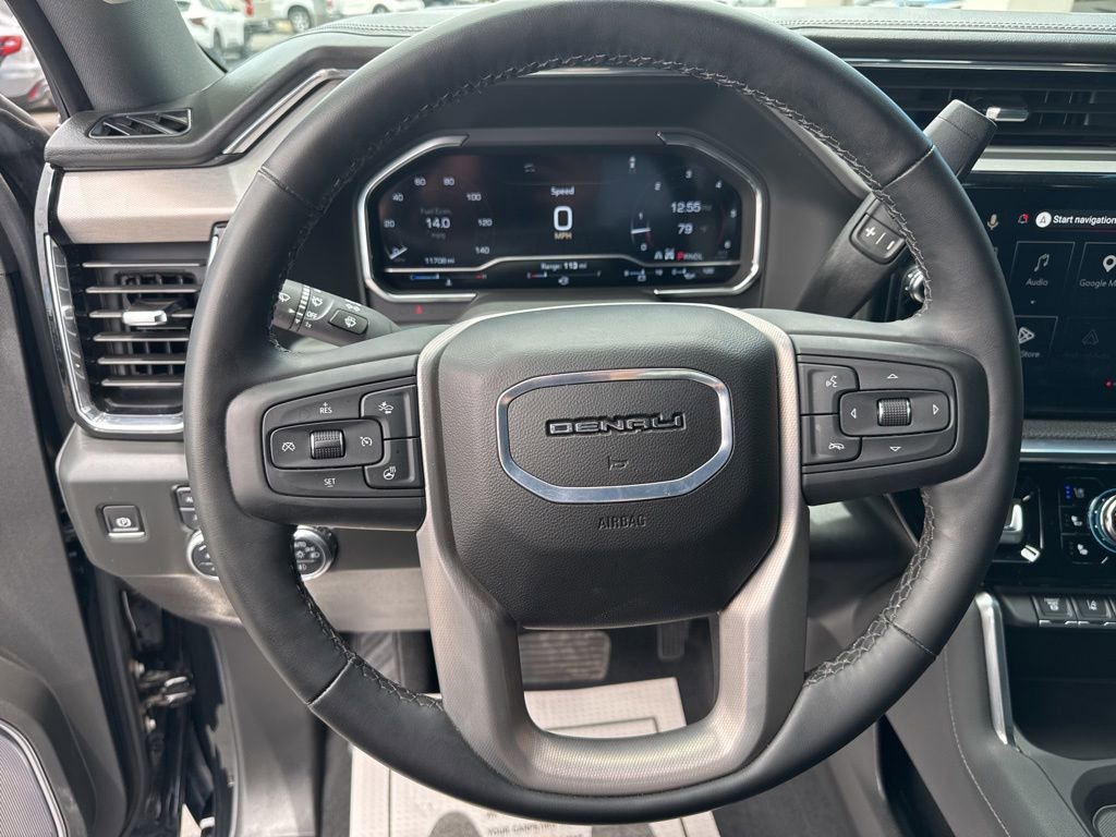 Used 2025 GMC Sierra 3500 Denali w/ Denali Reserve Package AWD/4WD image 15
